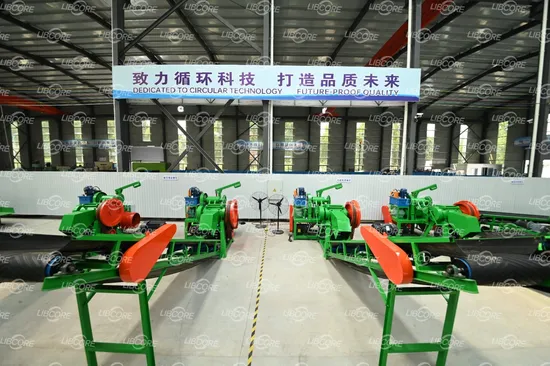 Waste Tire Strip and Block Cutter with Conveyor for Tyre Recycling